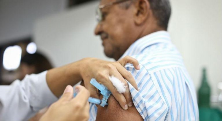 2ª fase de vacinação contra gripe começa nesta quinta com novo grupo prioritário