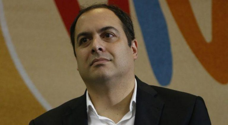 Governador Paulo Câmara anuncia que testou positivo para o coronavírus
