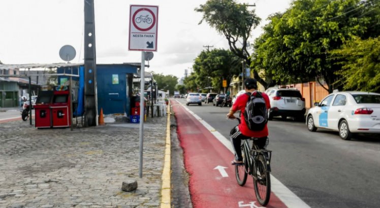 Novas atividades econômicas reabrem em Pernambuco nesta segunda (06/07)