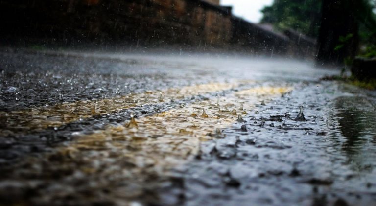 Defesa Civil emite alerta de fortes chuvas para moradores de morros e encostas de Caruaru