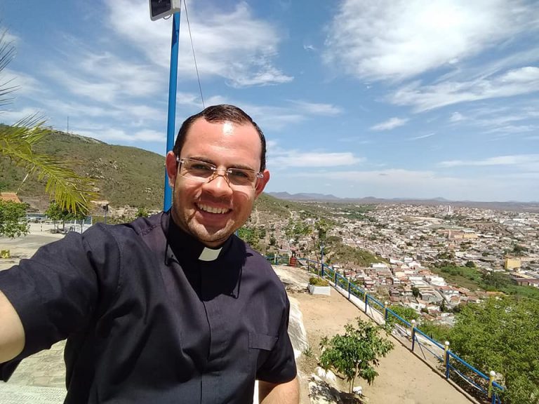 Em Bezerros: Padre Fernando Lima, morre vitima de um afogamento