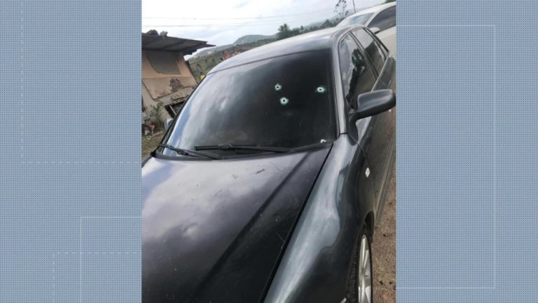 Homem é assassinado a tiros dentro de carro às margens da BR-232, em Pombos