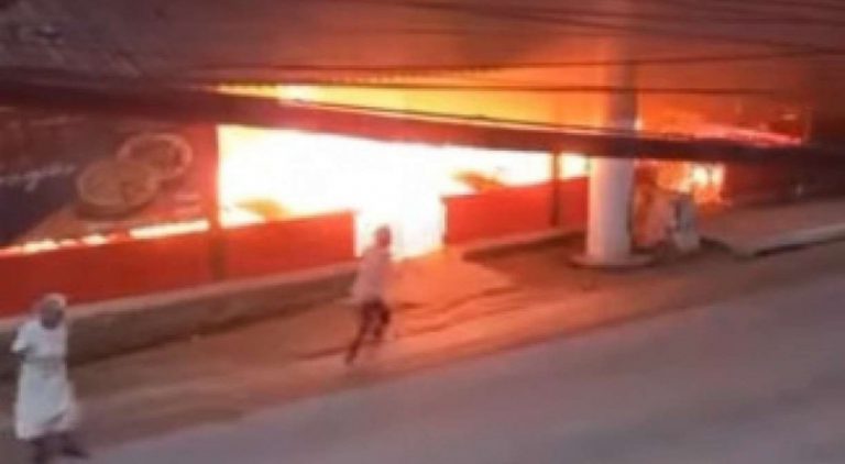 Homem ateia fogo em restaurante em Gaibu, no Cabo de Santo Agostinho