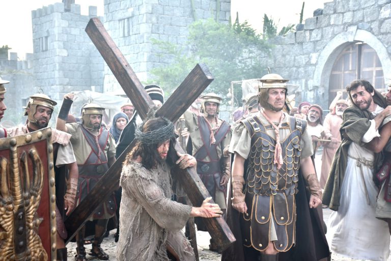 Paixão de Cristo de Nova Jerusalém é atração imperdível na Semana Santa