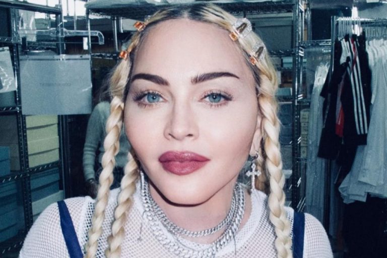 Madonna é internada na UTI após infecção bacteriana e turnê é adiada