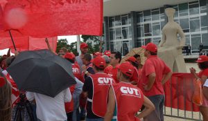 Imposto Sindical Obrigatório aprovado pelo STF é criticado por especialistas